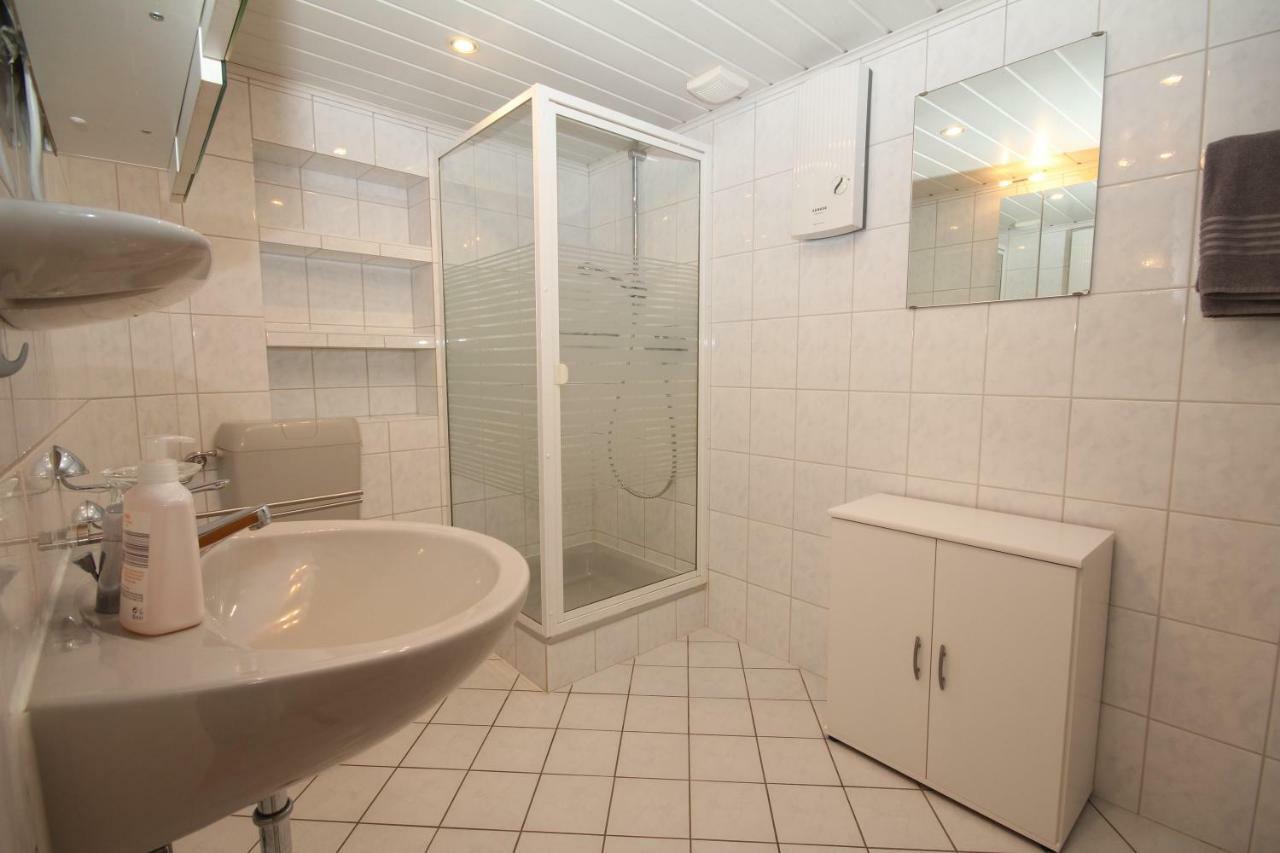 Ferienwohnung Ehlen Im Alten Winzerhaus Zeltingen-Rachtig Dış mekan fotoğraf